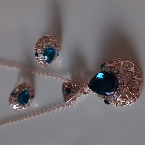 Necklace earrings set Topaz Simulated gold plated - Picture 3 of 4